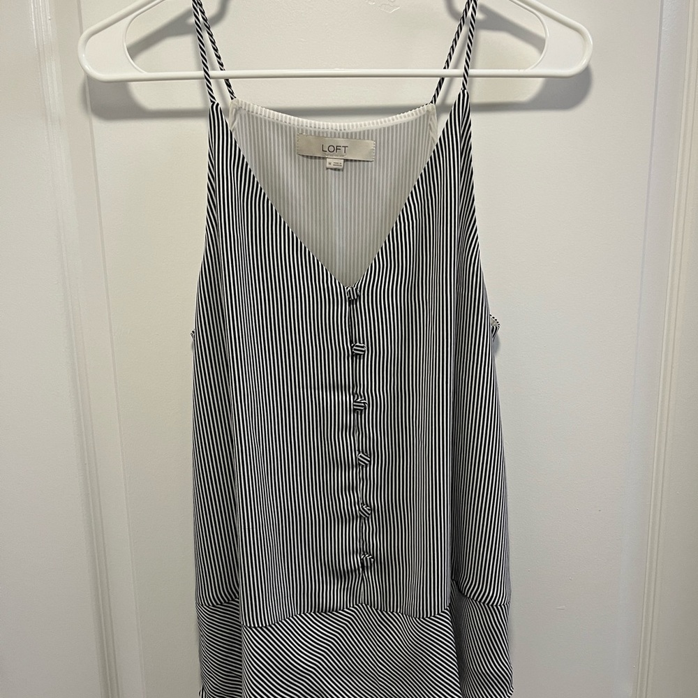 LOFT - Tank